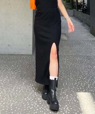 スリットリブスカート