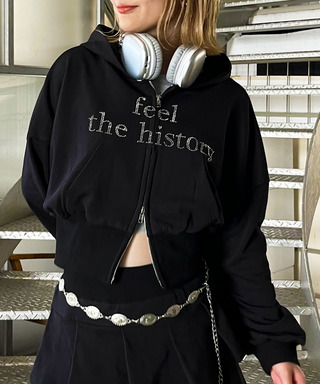 ラインストーンフーディー