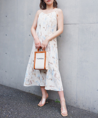 ペイント柄キャミワンピース