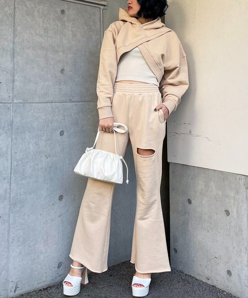 カシュクールヘムレイヤードスウェットトップス&times;カットオフ裏毛パンツ 詳細画像