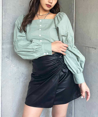 ダブルパフスリーブブラウス