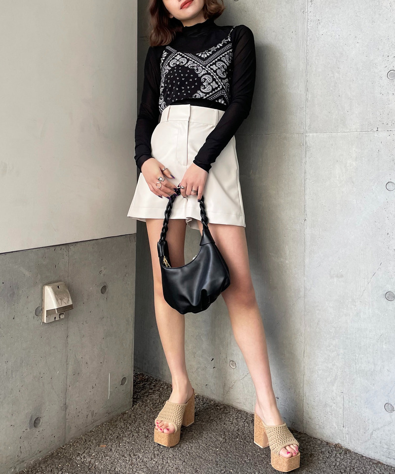 シアートップス&times;バックリボンビスチェ 詳細画像 ブラック 2