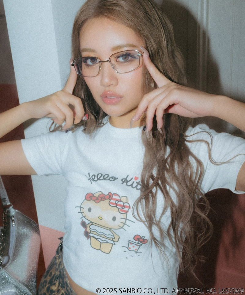 【Sanrio characters/サンリオキャラクターズ】ハローキティ日焼けキティちびTシャツ 詳細画像 ホワイト 1
