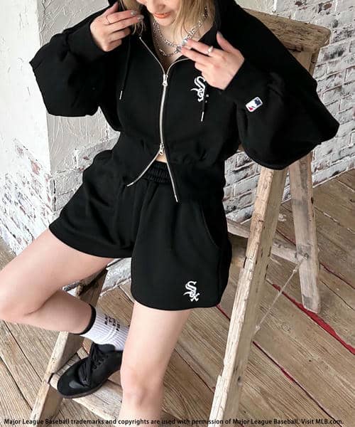 【MLB】ZIPロゴフーディーセットアップ 詳細画像