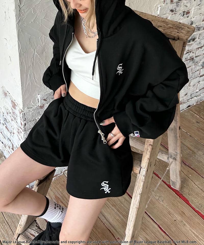 【MLB】ZIPロゴフーディーセットアップ 詳細画像 ブラック 2