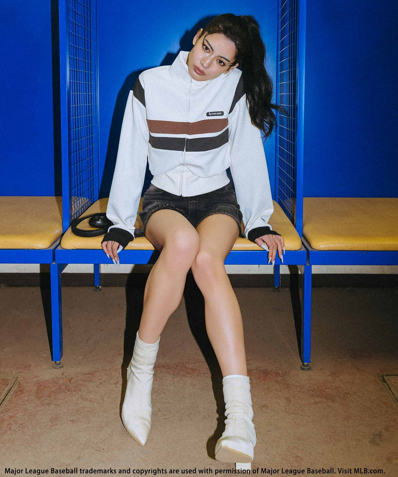 【MLB】シリコンワッペンロゴトラックジャケット 詳細画像 オフホワイト 4