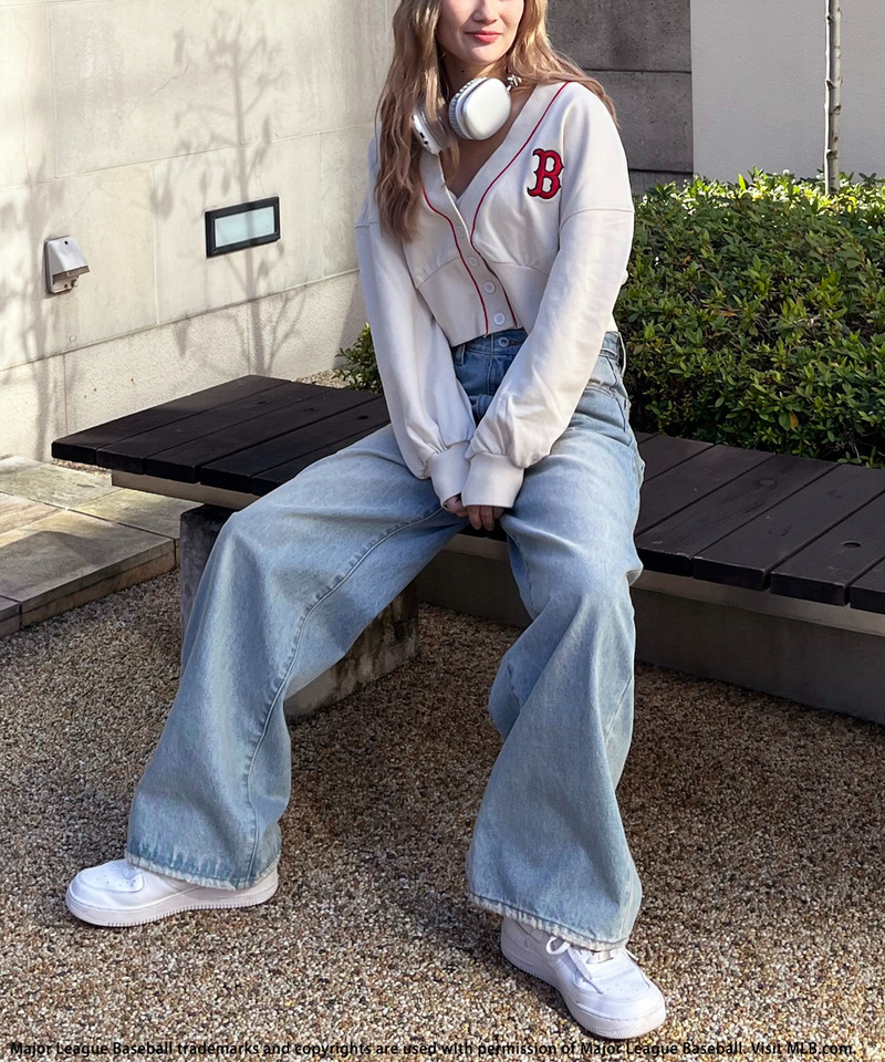 【MLB】刺しゅうロゴスウェットカーディガン 詳細画像 オフホワイト 2