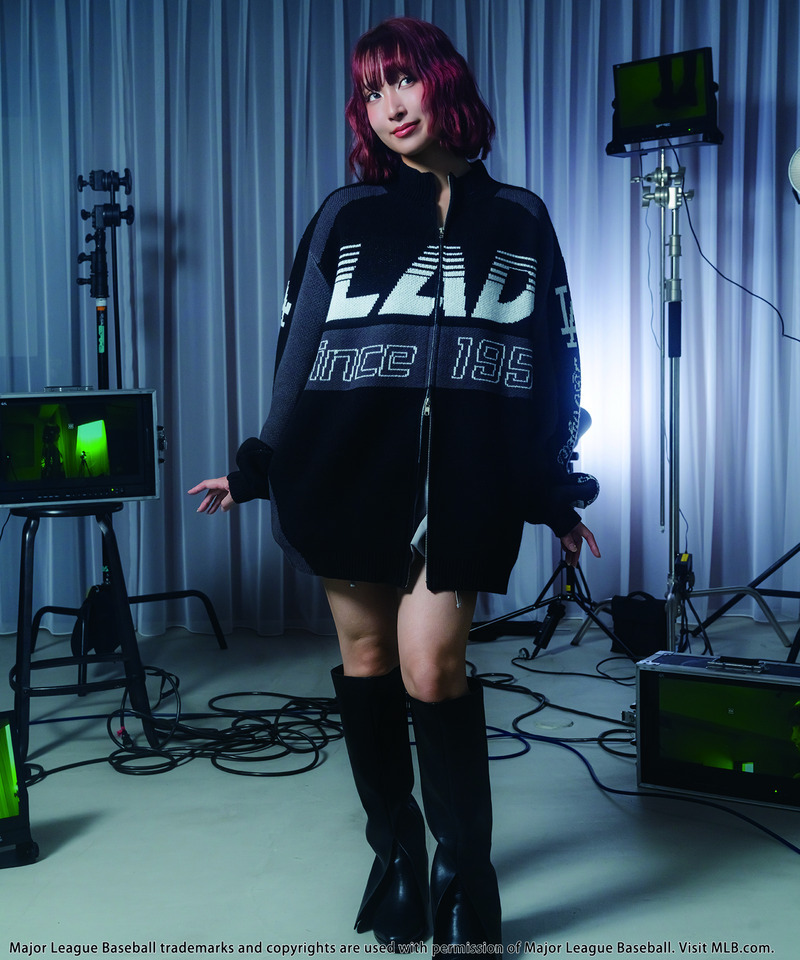 【MLB】ダブルZIPロゴニットカーデ 詳細画像 ブラック 7