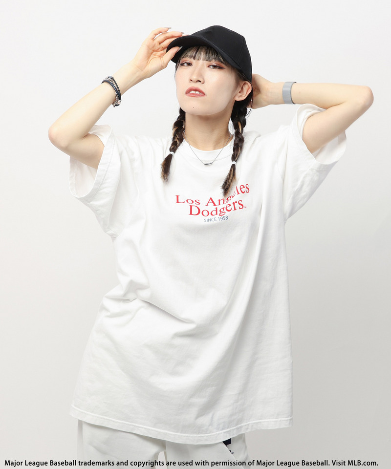 【MLB】フロッキープリントTシャツ 詳細画像 ホワイト 2