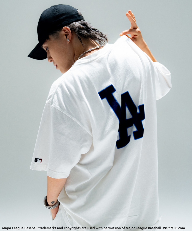 【MLB】フロッキープリントTシャツ 詳細画像 ホワイト 6