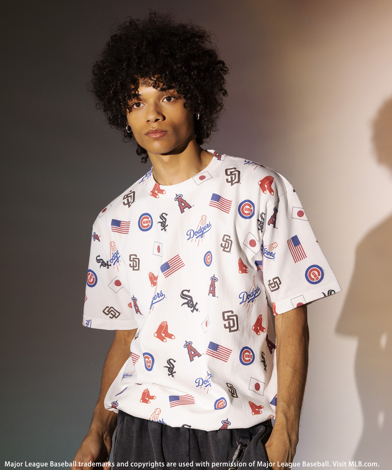 【MLB】All-over Print Tee 詳細画像 ホワイト 2
