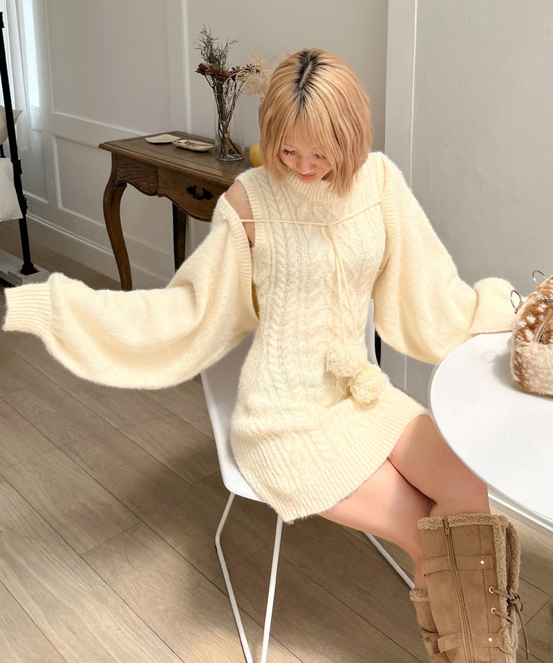ぽんぽん付きアンサンブルニットワンピース 詳細画像 ホワイト 2