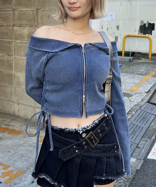 ピグメントオフショルギャザートップス