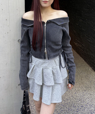 ピグメントオフショルギャザートップス