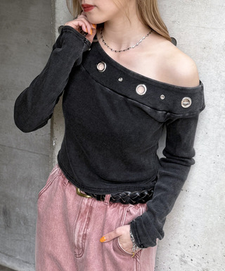 アイレットワンショルトップス