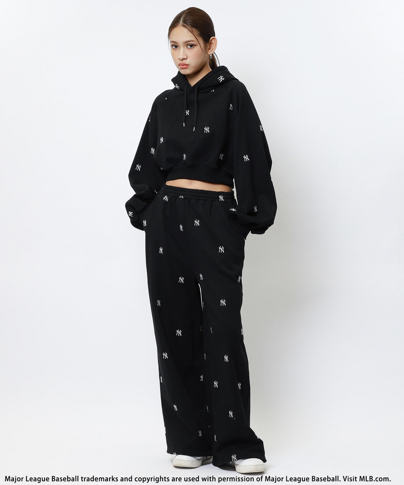【MLB】総柄刺しゅうロゴフーディセットアップ 詳細画像 ブラック 6