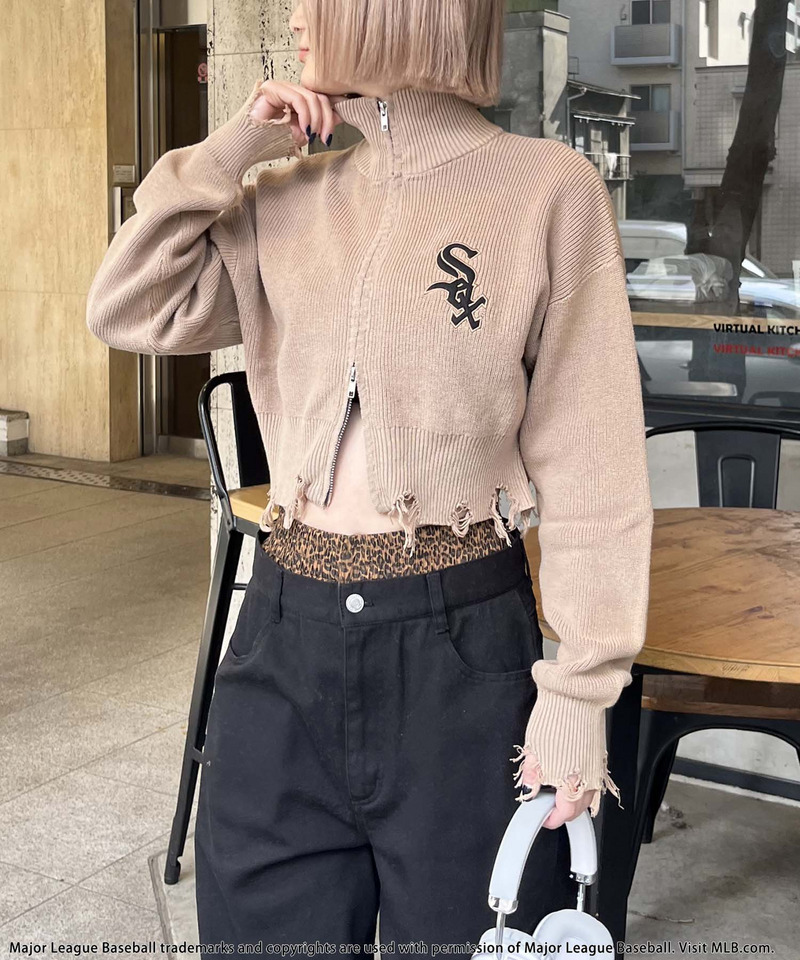 【MLB】ハーフZIPショートニット 詳細画像 ベージュ 3